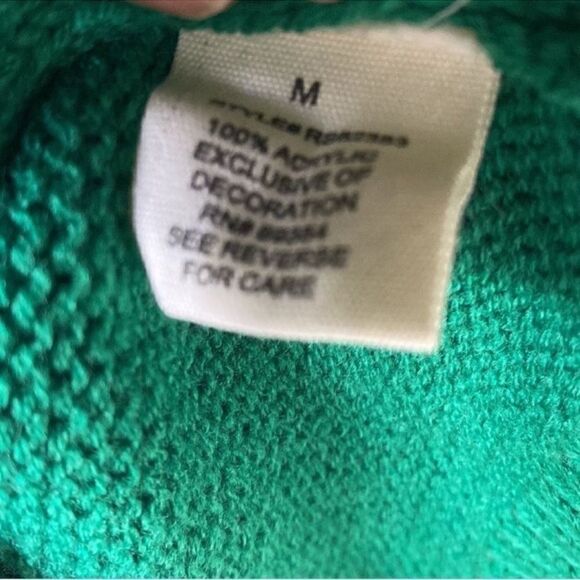 No Comment Men's Green Christmas
Sweater(Size Medium) - Picture 5 of 6